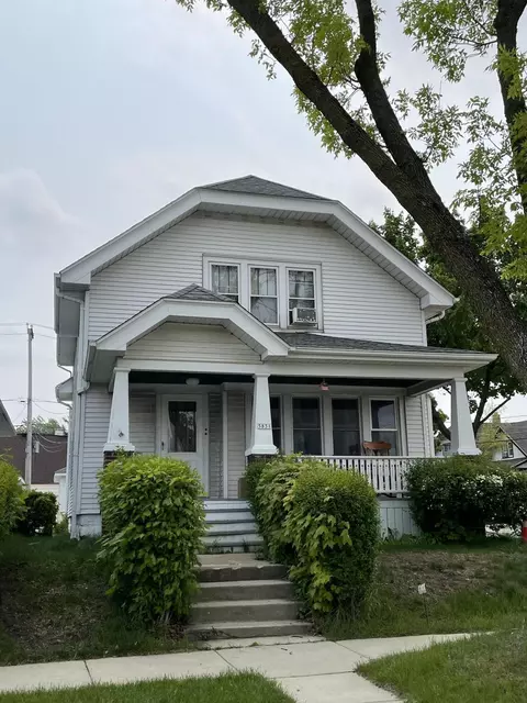 5831 W Rogers, West Allis, WI 53219