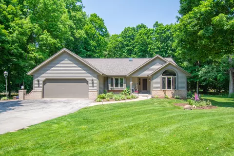 n64w33946 Lakeview, Merton, WI 53066
