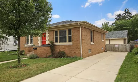 5409 33rd, Kenosha, WI 53144