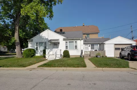 3300 S Burrell, Milwaukee, WI 53207