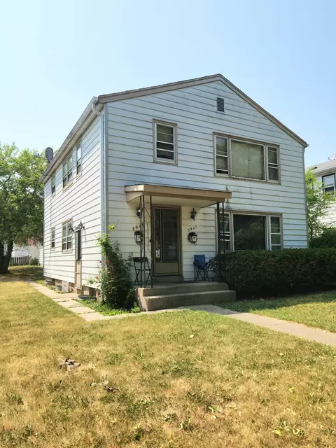 5921 N 36th #5923, Milwaukee, WI 53209