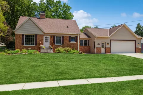 205 Wisconsin, Theresa, WI 53091