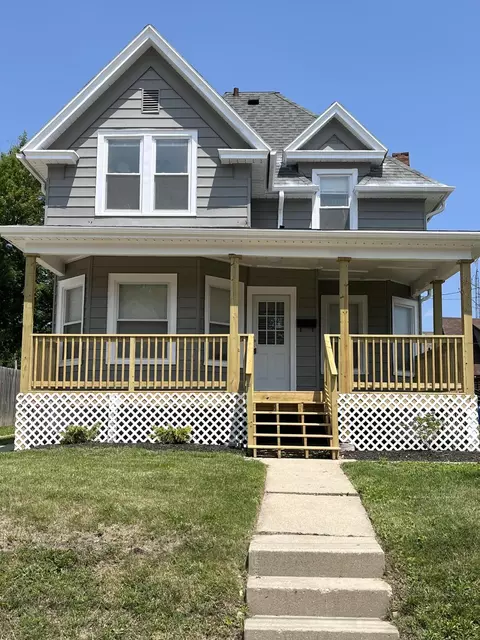 1006 Albert, Racine, WI 53404