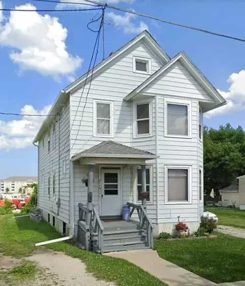 5113 13th, Kenosha, WI 53140