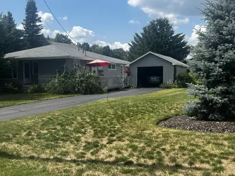 412 Francis, Cascade, WI 53011