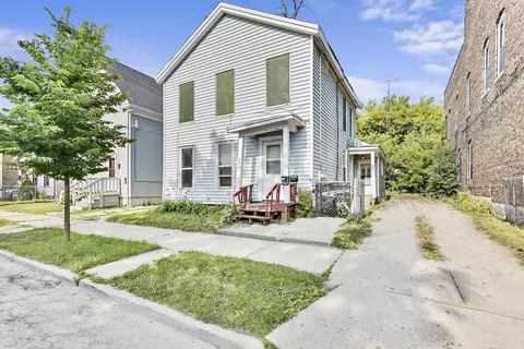806 Villa #A, Racine, WI 53403