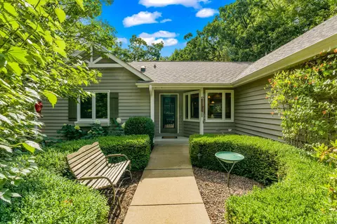 w330s3289 Bryn Mawr, Genesee, WI 53118