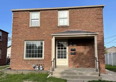 3812 S Brust, Milwaukee, WI 53207