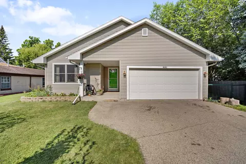 4640 Charles, Racine, WI 53402