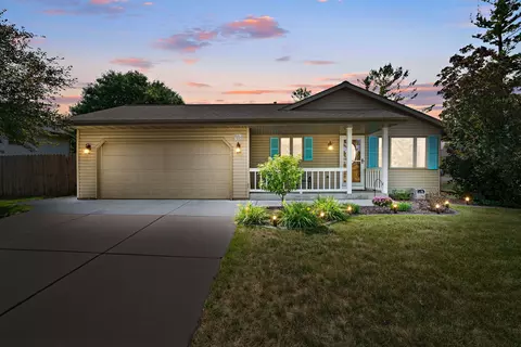 w201n16535 Hemlock, Jackson, WI 53037