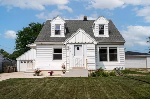 7646 48th, Kenosha, WI 53142