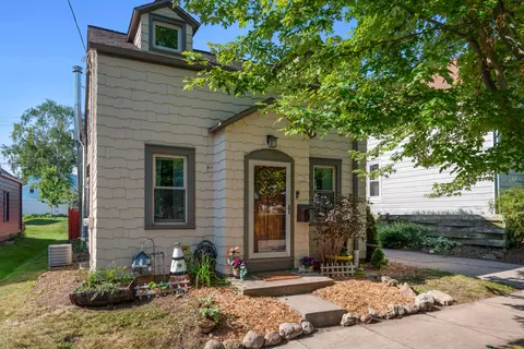 125 E Dodge, Port Washington, WI 53074