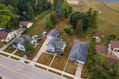 235 Allen, Random Lake, WI 53075