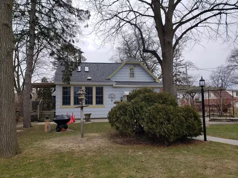 8445 S Burrell, Oak Creek, WI 53154