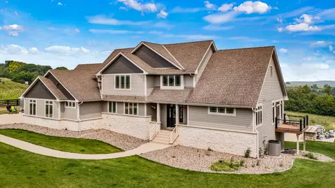 s18w28851 Price, Genesee, WI 53188