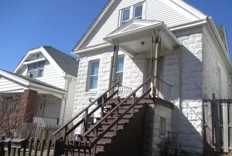 2529 S 9th #2529A, Milwaukee, WI 53215