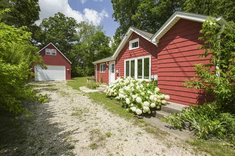1352 Lucille, Twin Lakes, WI 53181