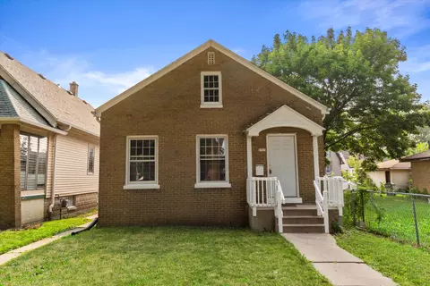 3737 N 37th, Milwaukee, WI 53216