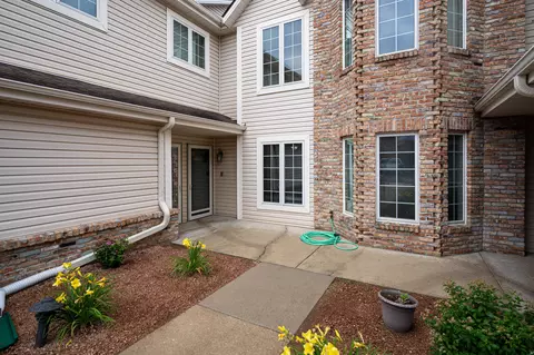 12621 W Beloit, New Berlin, WI 53151