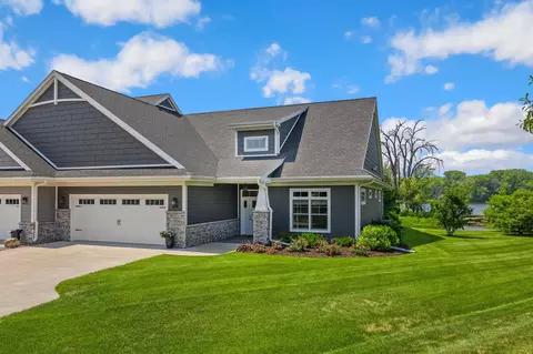 649 Pettibone Pointe, La Crosse, WI 54601