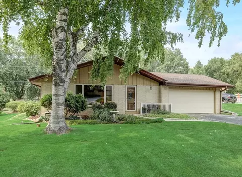 351 Riverview, Grafton, WI 53024