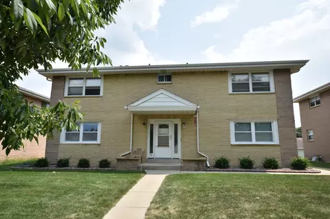 4572 S 14th, Milwaukee, WI 53221