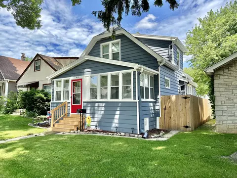 8522 W Maple, West Allis, WI 53214