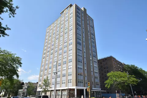 1707 N Prospect #16C, Milwaukee, WI 53202