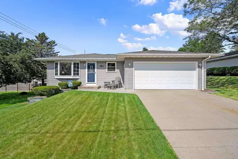 2310 S 9th, Manitowoc, WI 54220