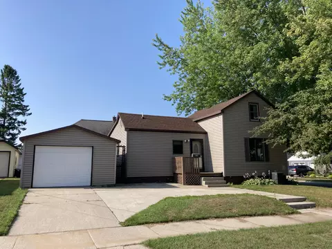 919 20th, Two Rivers, WI 54241