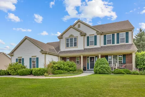 812 Sutton, Eagle, WI 53119