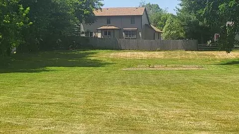 345 Kettle Moraine, Slinger, WI 53086