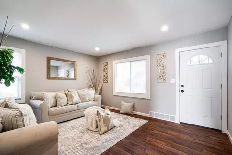 4350 N 49th, Milwaukee, WI 53216