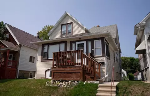 316 E Burdick #316A, Milwaukee, WI 53207