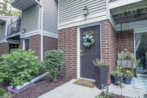 w169n11079 Ashbury #7, Germantown, WI 53022