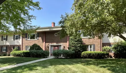 13380 W Bluemound #3, Elm Grove, WI 53122