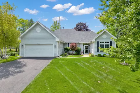 1560 Avenue Of Champions #11-03, Geneva, WI 53147
