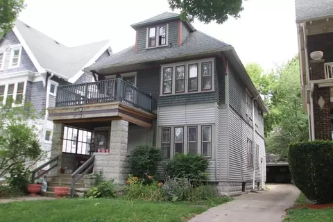 2824 N Frederick #2826, Milwaukee, WI 53211