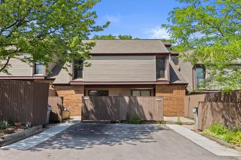 1411 W Edgerton #F, Milwaukee, WI 53221