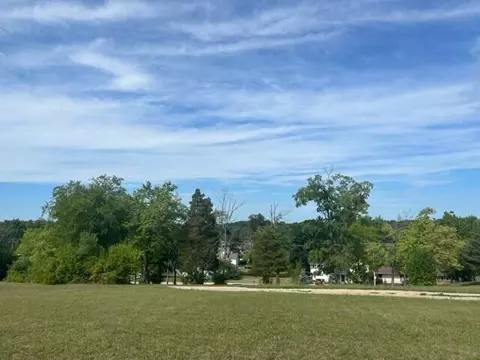 642 N Carter, Genoa City, WI 53128