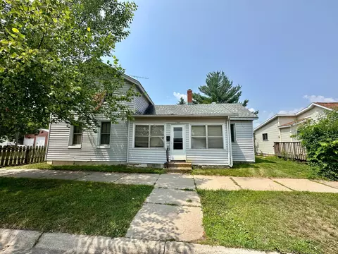 1222 9th, La Crosse, WI 54601