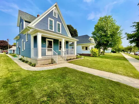 2727 S 10th, Sheboygan, WI 53081