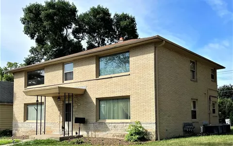 8127 W Appleton, Milwaukee, WI 53218