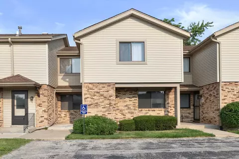 5811 Cambridge #5, Mount Pleasant, WI 53406