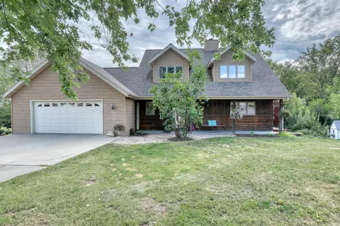 260 Hyland, Mayville, WI 53050