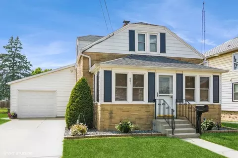 451 N Walnut, Mayville, WI 53050