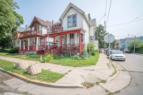 1435 W Walker, Milwaukee, WI 53204