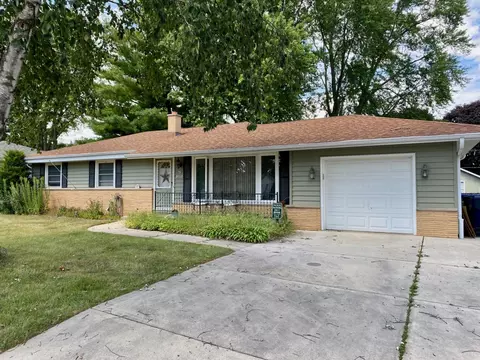 n62w23774 Sunset, Sussex, WI 53089