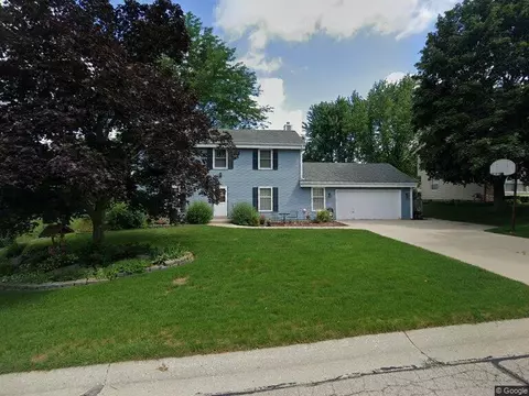 15980 W Allison, New Berlin, WI 53151