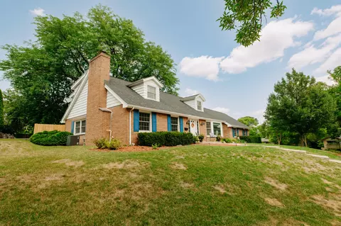 1110 Downing, Waukesha, WI 53186
